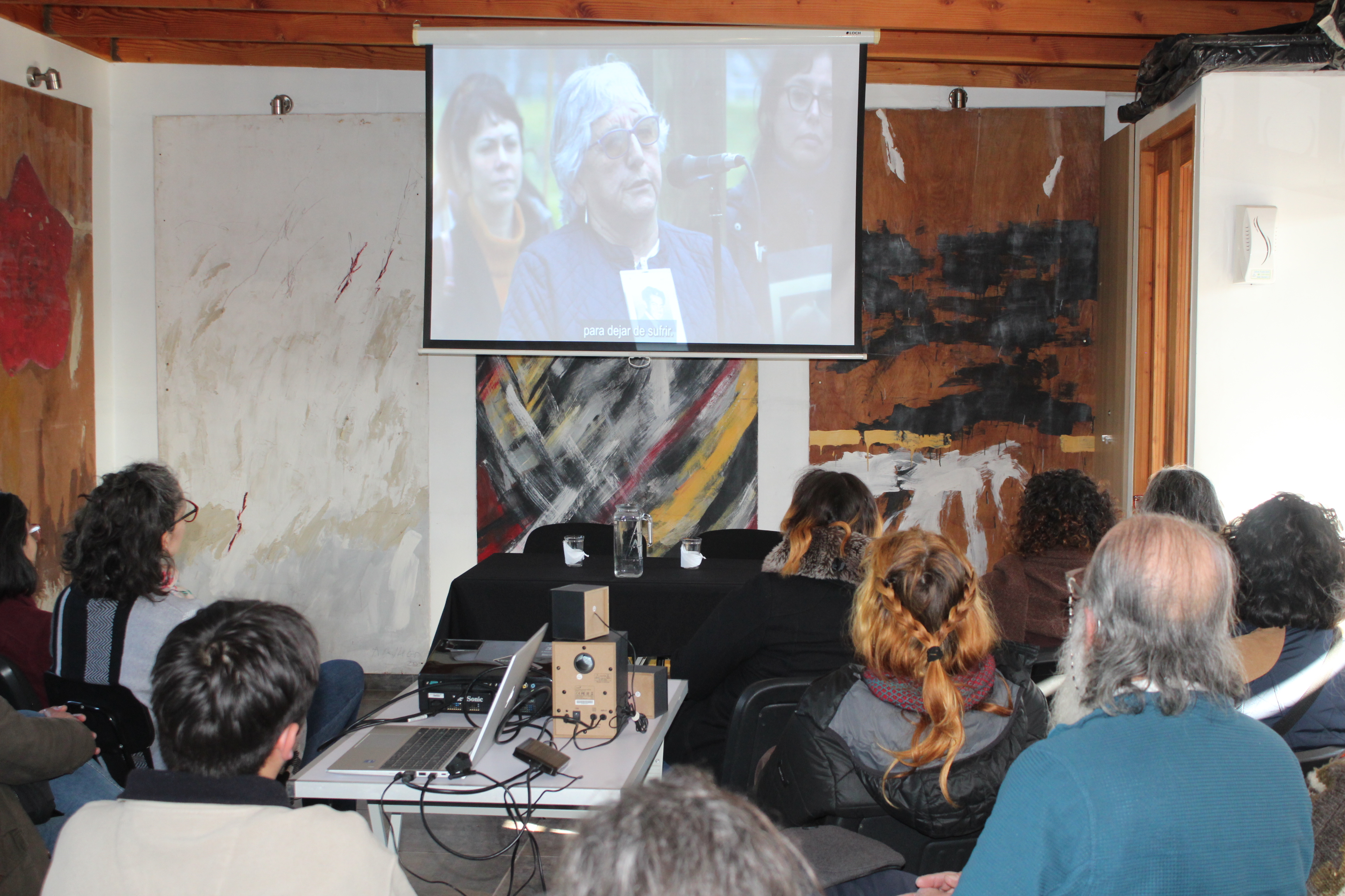 Proyección del documental “Donde Sonaba la Parva de Paja” reúne a la comunidad painina en el Memorial