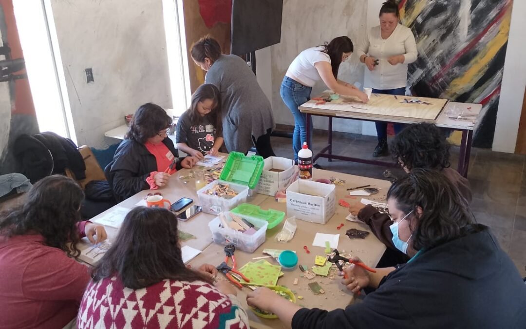Se realiza el primer taller del año con la tercera generación de los 70 de Paine